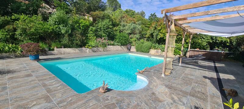 / 4 Chambres Saint-Drézéry (34160)