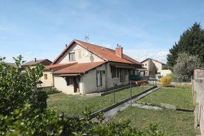 Vente maison 6 pièces Charbonnier-les-Mines (63340)