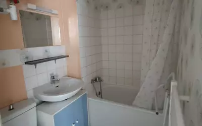 Nantes (44000)