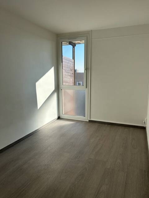 Melun (77000)