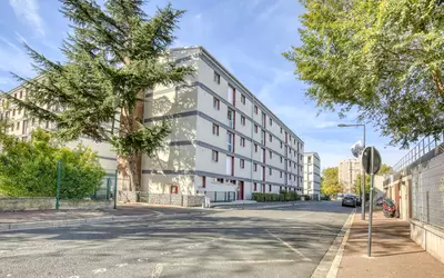 Saint-Denis (93200)