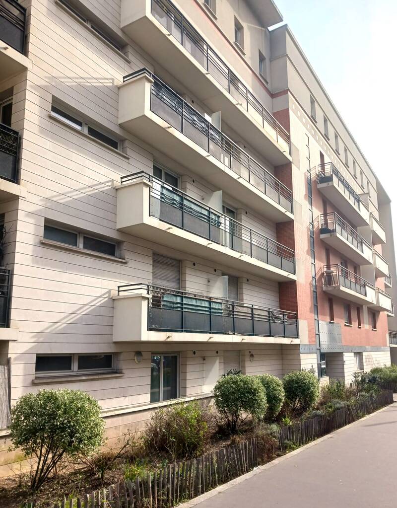 Courbevoie (92400)