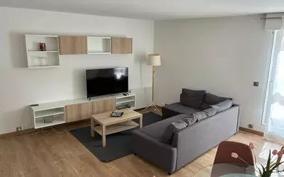 Courbevoie (92400)