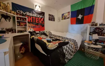 Nantes (44000)
