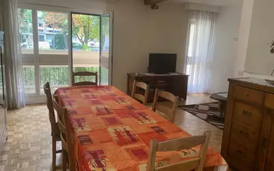 Nanterre (92000)