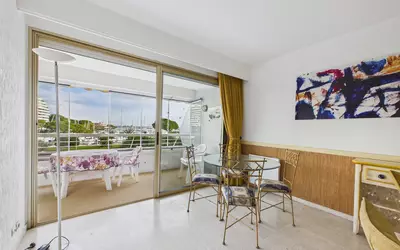 Villeneuve-Loubet (06270)