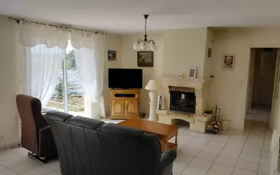 Segré (49500)