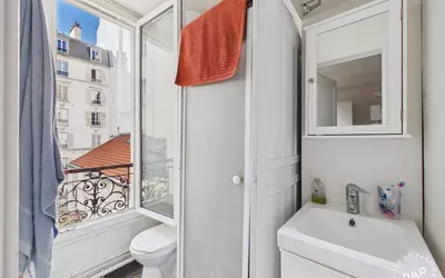 Paris 17E