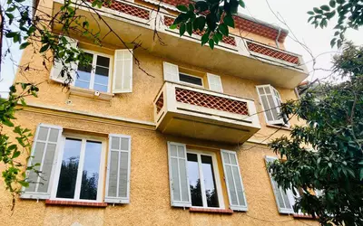 Cannes (06400)