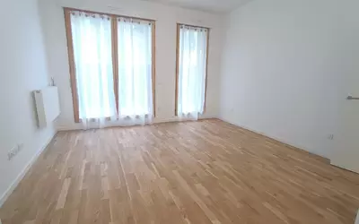 En Duplex Avec  Jardin Meudon
