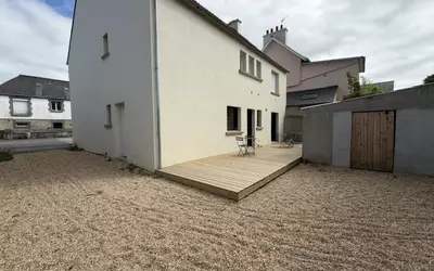 Landerneau (29800)