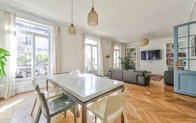 Paris 8E (75008)