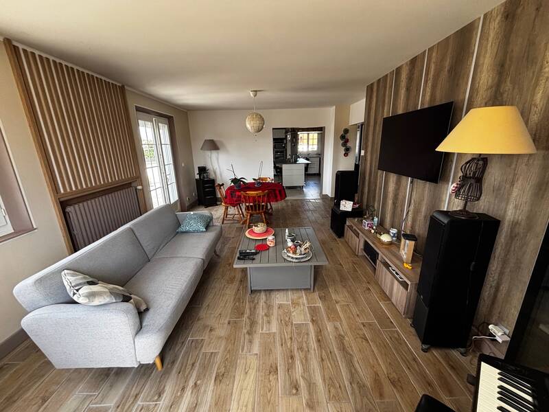 Loury (45470)