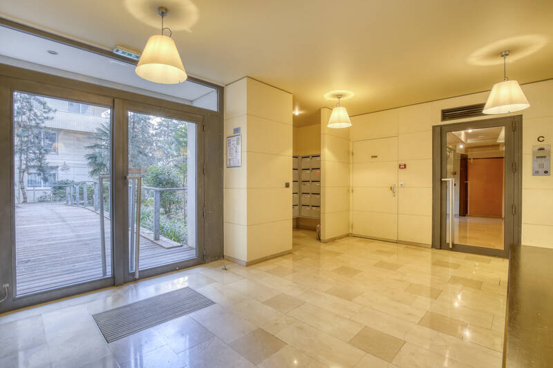 Courbevoie (92400)