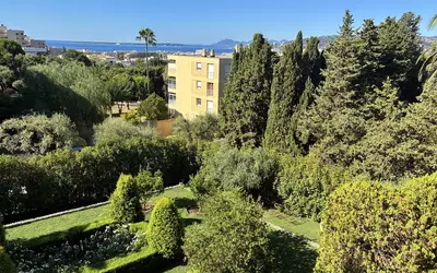 Antibes (06600)