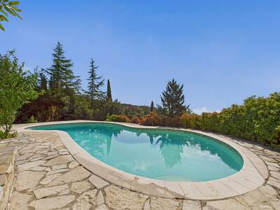 Vente maison 8 pièces Mons (83440)
