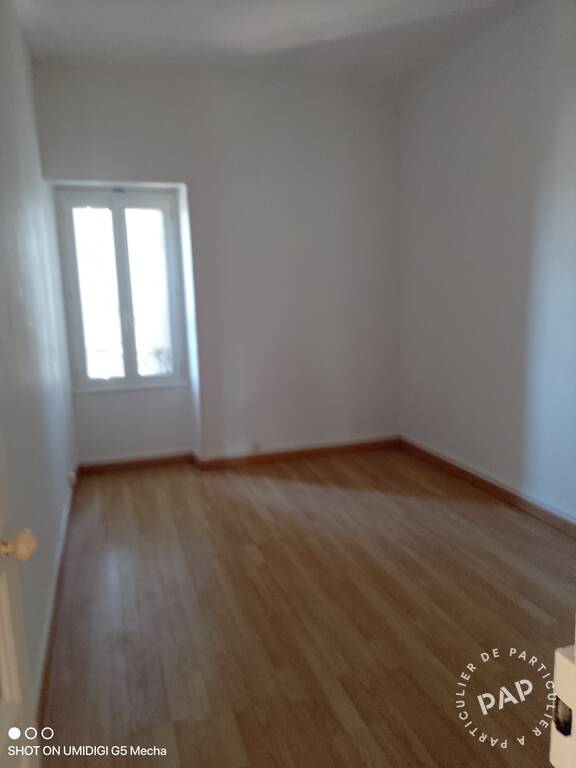 Immeuble 350.000&nbsp;&euro; 175&nbsp;m² Saintes