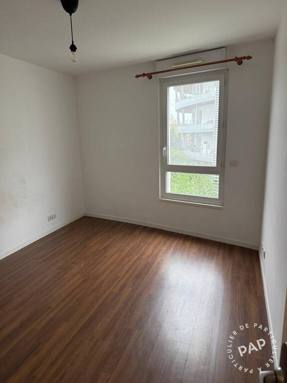 Location appartement 3 pièces 63 m² Issy-Les-Moulineaux (92130) photo 3