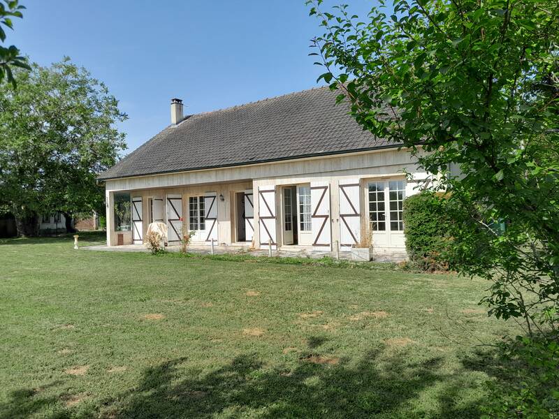 Saint-Avit-Les-Guespières