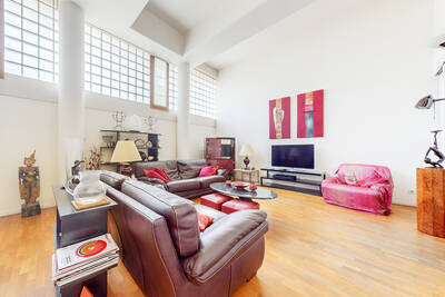 Location appartement 5 pièces Paris 17e