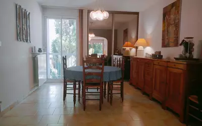 Toulon (83000)