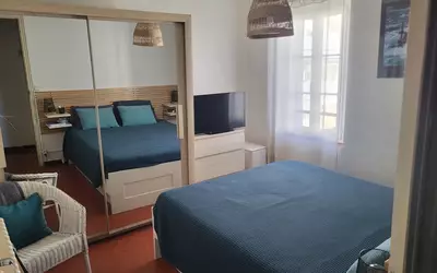 Sanary-Sur-Mer (83110)