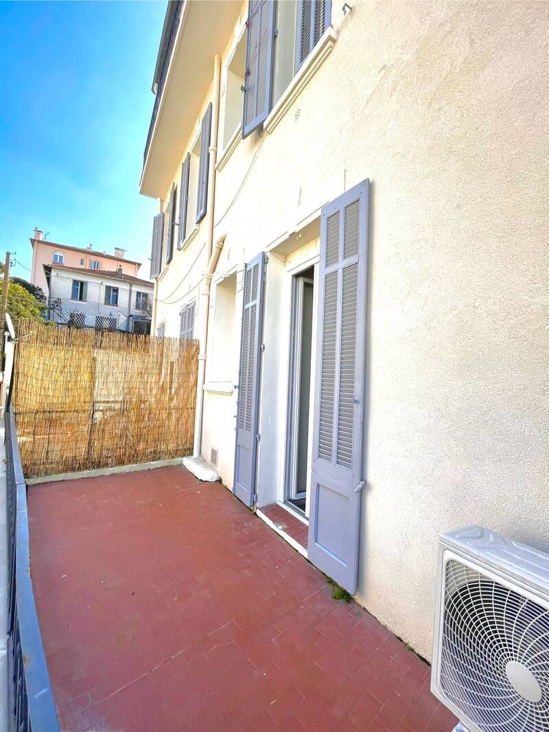 Cannes (06150)
