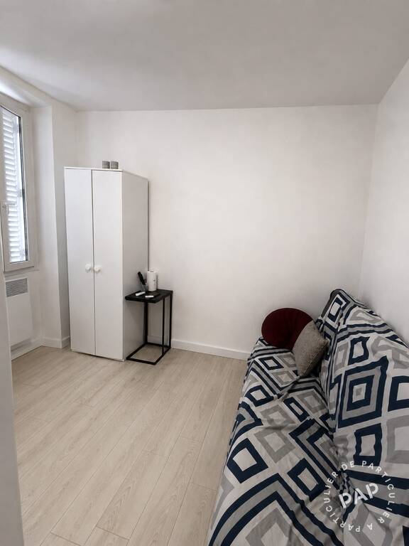 Location meublée studio 17 m² Rosny-Sous-Bois (93110) photo 2