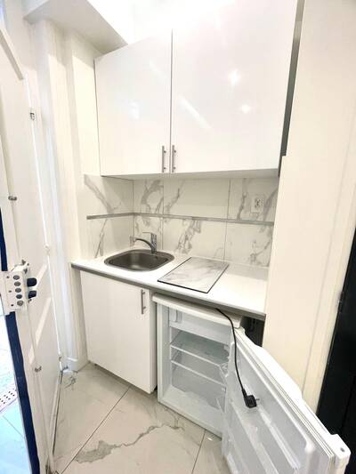 Location appartement studio Paris 15e