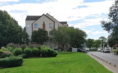 Torcy (77200)