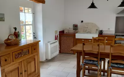 À 15 Min D'uzès