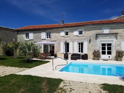 Vente maison 7 pièces Chassors (16200)