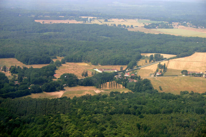 Poigny-La-Forêt (78125)