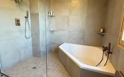 Velars-Sur-Ouche (21370)