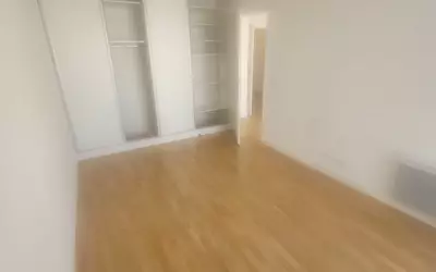 + Balcon 7,64M² Vanves (92170)