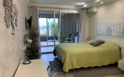 Cagnes-Sur-Mer (06800)