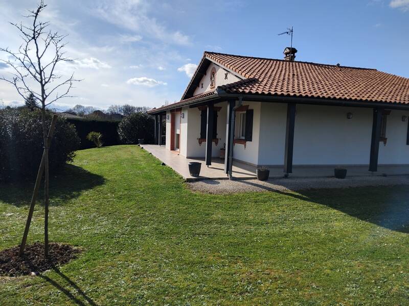 Castillon-Savès (32490)