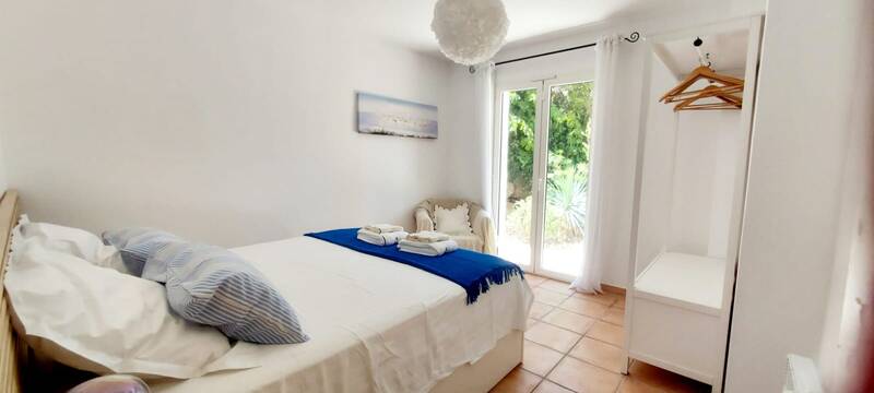 Sanary-Sur-Mer (83110)