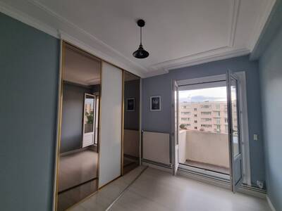 Location appartement 4 pièces Nanterre (92000)
