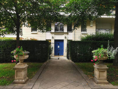 Location appartement studio Issy-les-Moulineaux (92130)