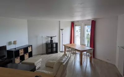Nanterre (92000)