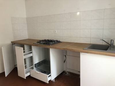 Location maison 4 pièces Villeneuve-lès-Avignon (30400)