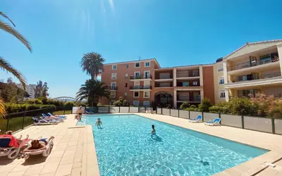 Sainte-Maxime (83120)