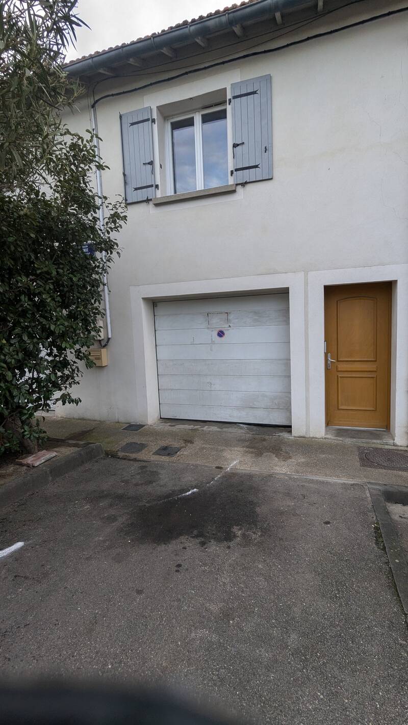 Entraigues-Sur-La-Sorgue (84320)