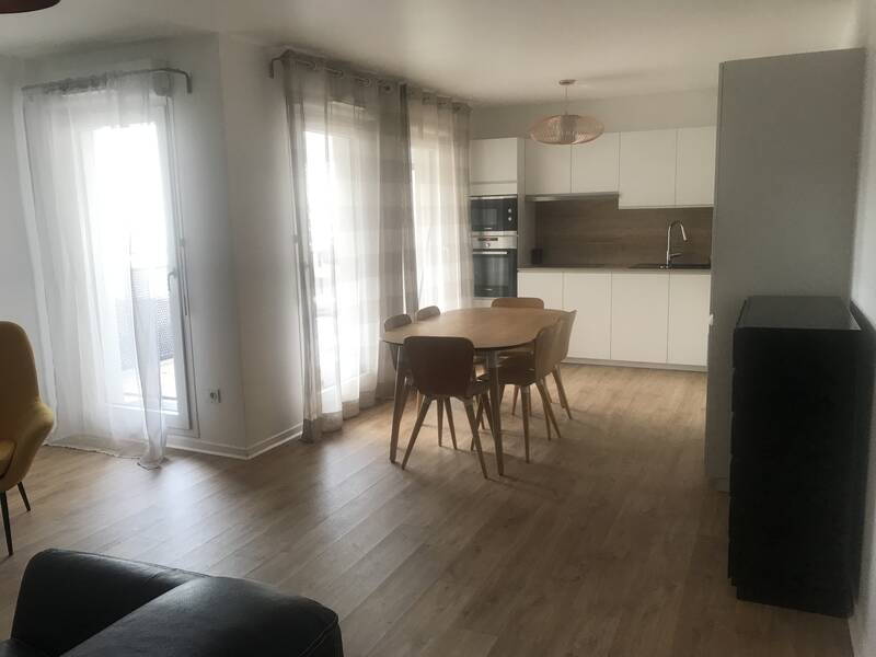 Saint-Ouen-Sur-Seine (93400)