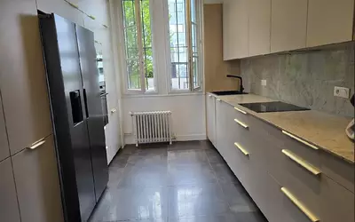 Suresnes (92150)