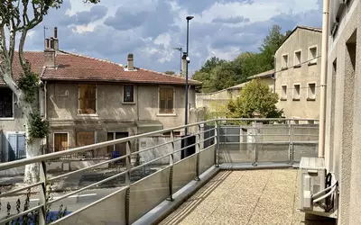 Valence (26000)