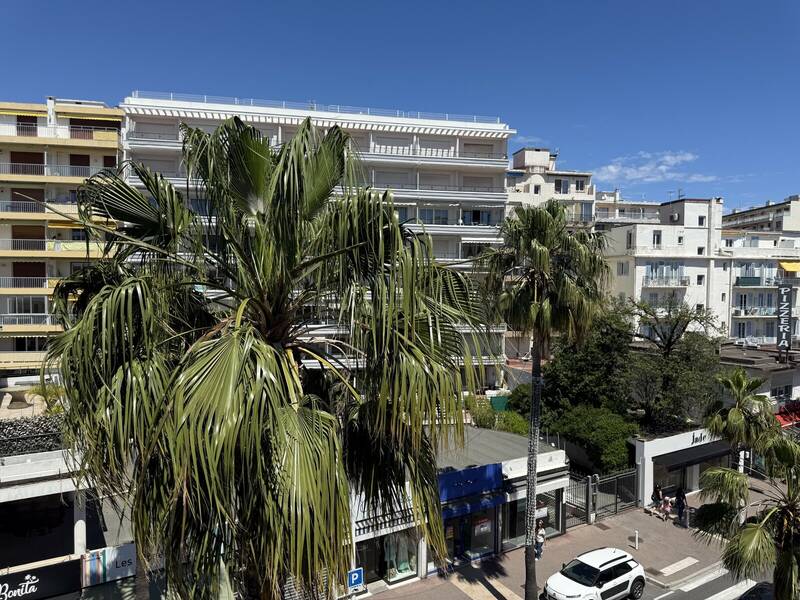 Antibes (06600)