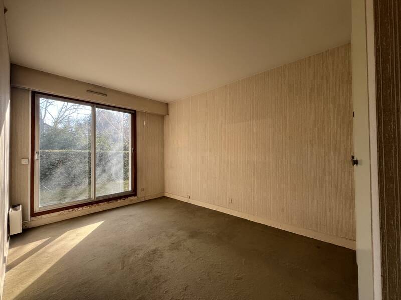 Issy-Les-Moulineaux (92130)