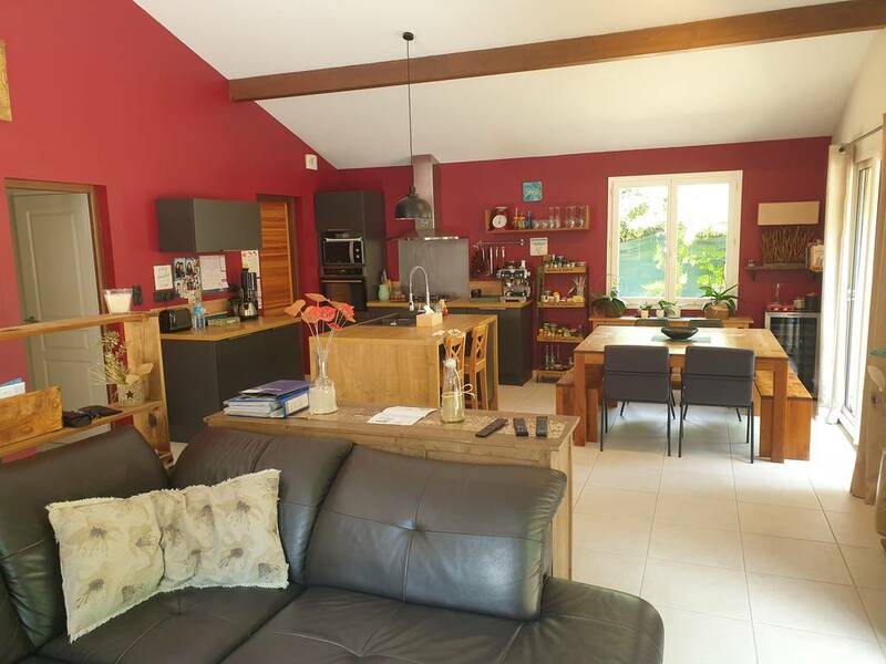 Salles (33770)